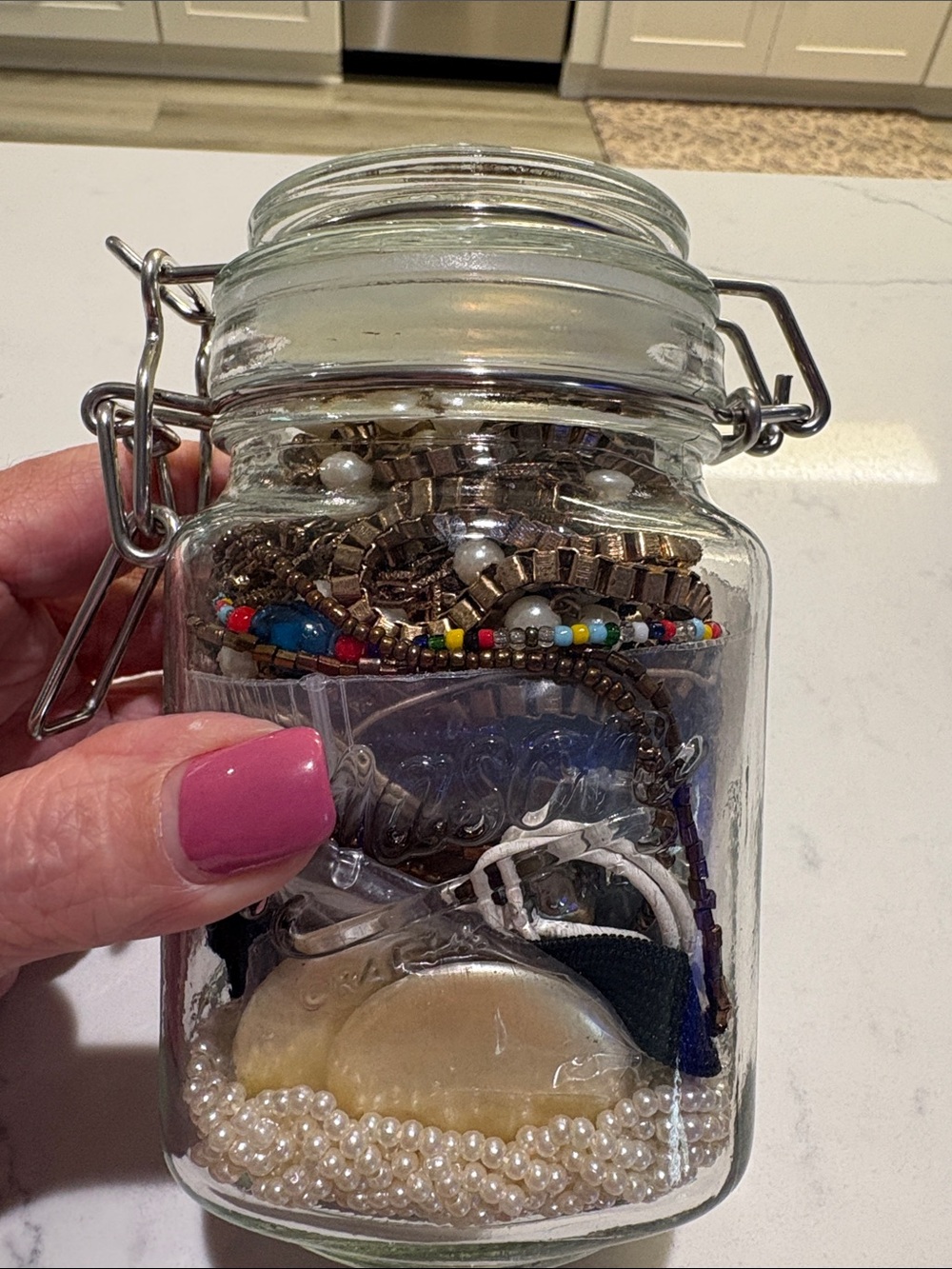Mystery jewelry jar L